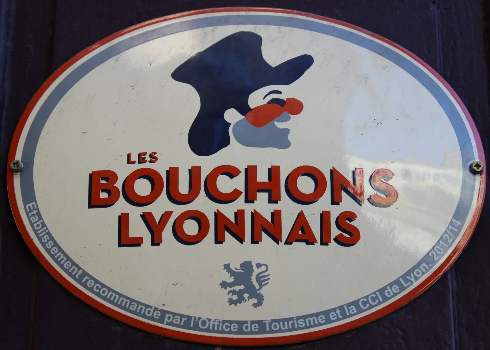Les Bouchons Lyonnais plaque photographed in 2015; not proof of current certification