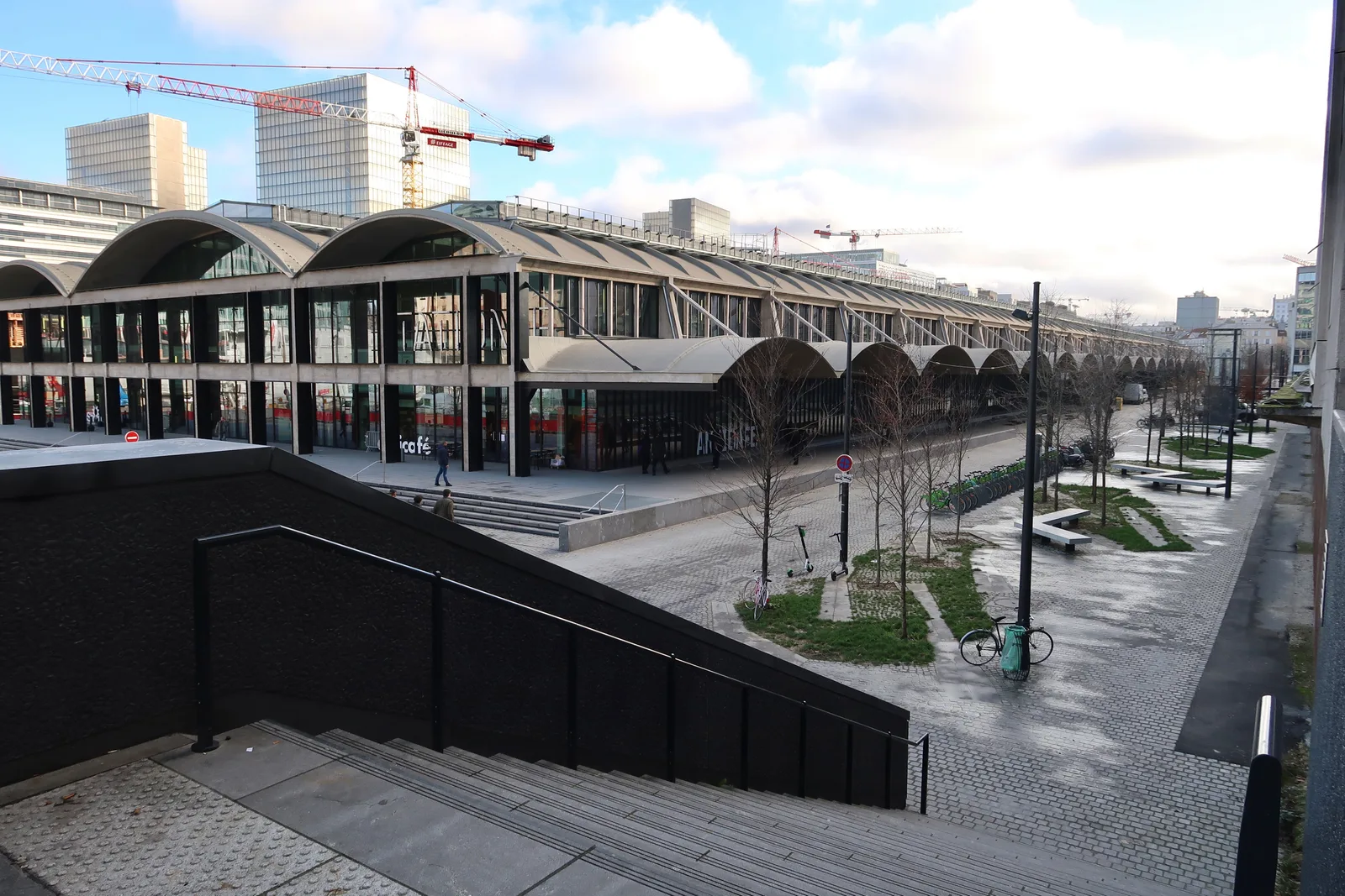 Halle Freyssinet / Station F à Paris, novembre 2018; contexte entrepreneurial, pas le guichet d’immatriculation